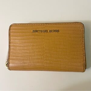 Michael Kors Jet Set Women Small Zip Around Card Case Coin Pouch Wallet Cider